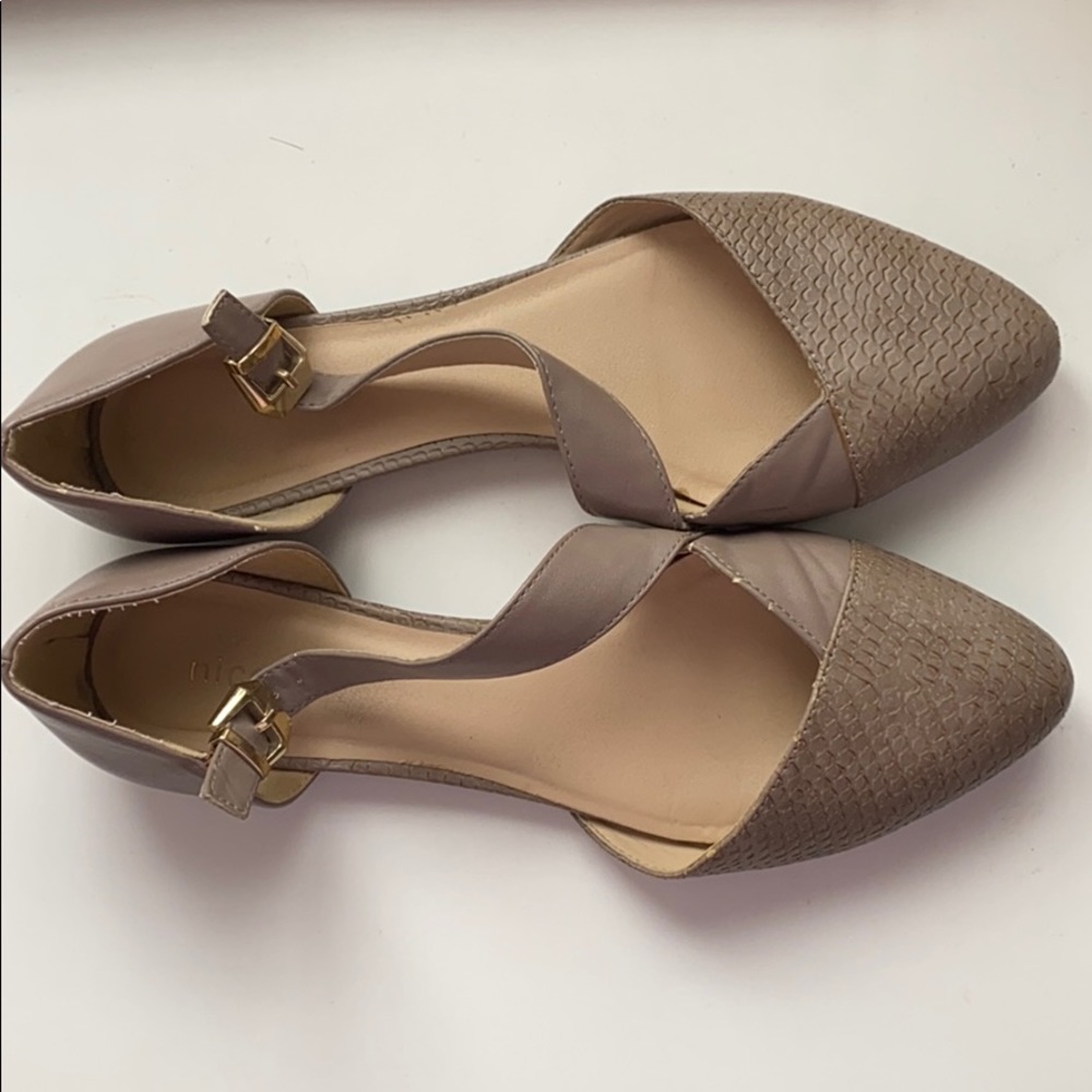 Nicole Pointed Toe Flats
